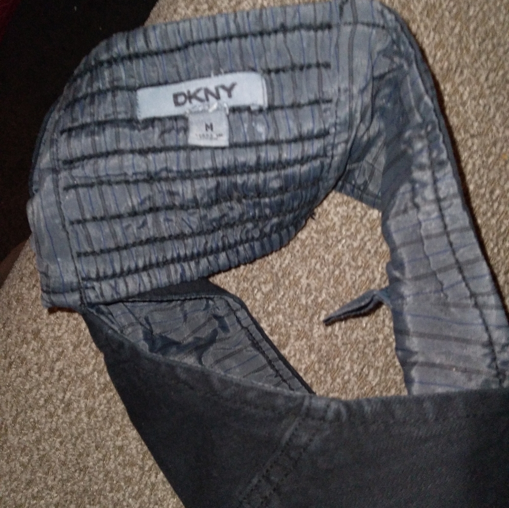 top - Picture 6 of 8